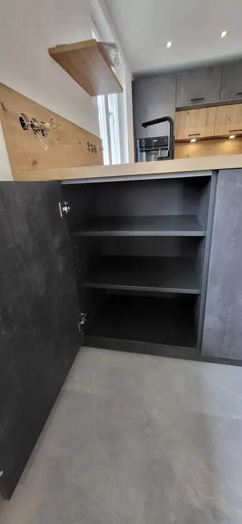 131803 (5)_found.jpg